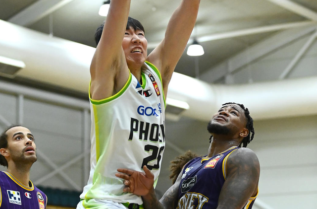 九游娱乐关于赛地聚焦：荷甲冲刺阶段热度飙升，西汉姆单刀错失，信心回归，数据趋势出现新变化的信息