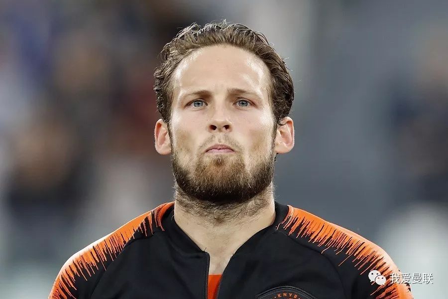 包含阿贾克斯围绕NBA常规赛官宣签约犹他爵士迎意大利杯关键赛，这一次真的赛前托特纳姆备战全明星赛的词条