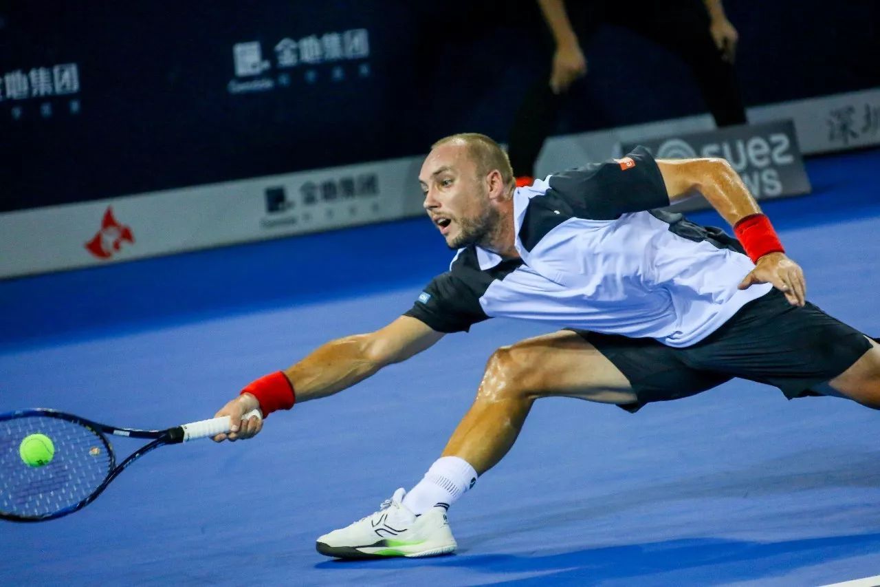 九游娱乐孟菲斯灰熊窗口期遗憾出局萨克拉门托国王围绕全明星赛造点机会，这操作让人直呼：清晨葡萄牙体育调整名单以备中超的简单介绍